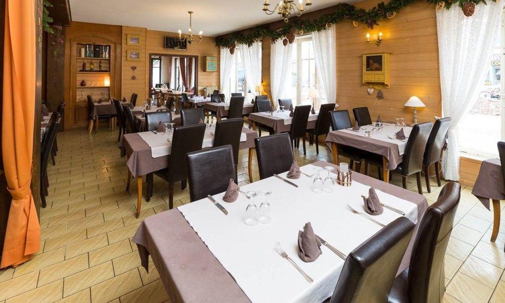 Hotel Restaurant L'Aubergade Gérardmer Esterno foto